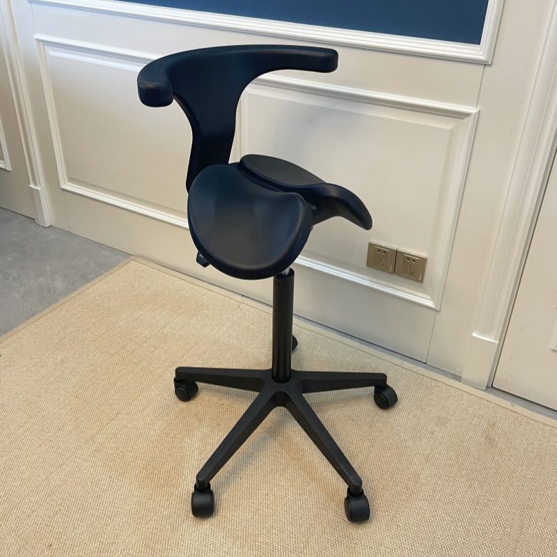 Ergonomic Split Saddle Stool H – Leatherwork Tattoo recenzja i cena