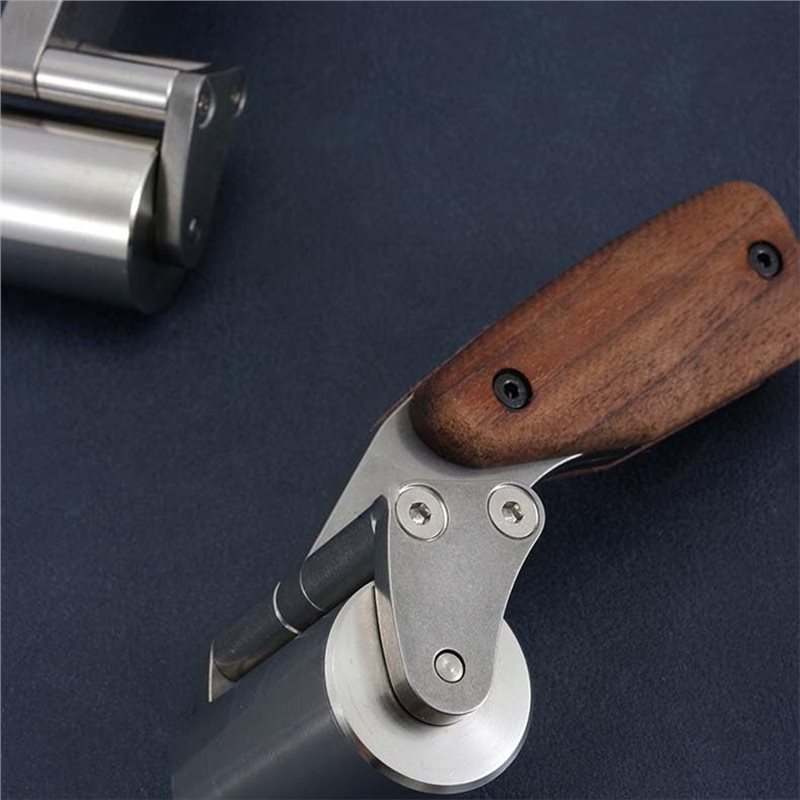 AT29 - Rolka nachylona, uchwyt – Leatherwork Roller recenzja i cena
