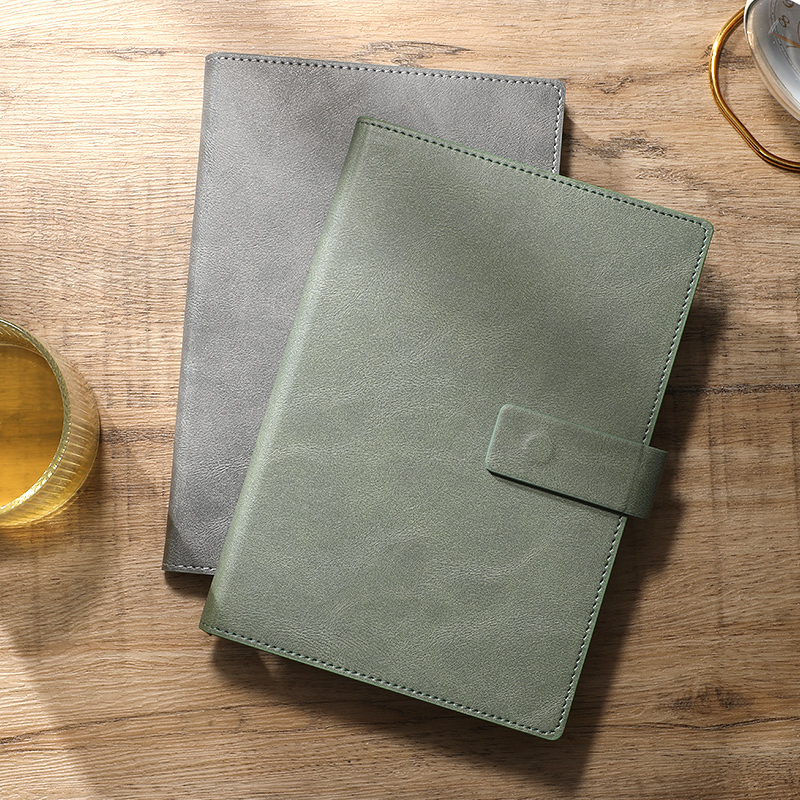 Notatnik biznesowy A5 ze skóry – Leather Work Diary recenzja i cena