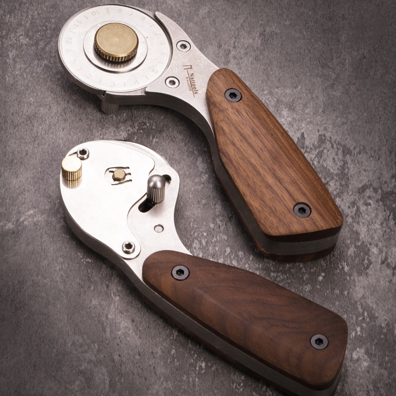 Całkowicie metalowy obrotowy n – Leatherwork Roller recenzja i cena