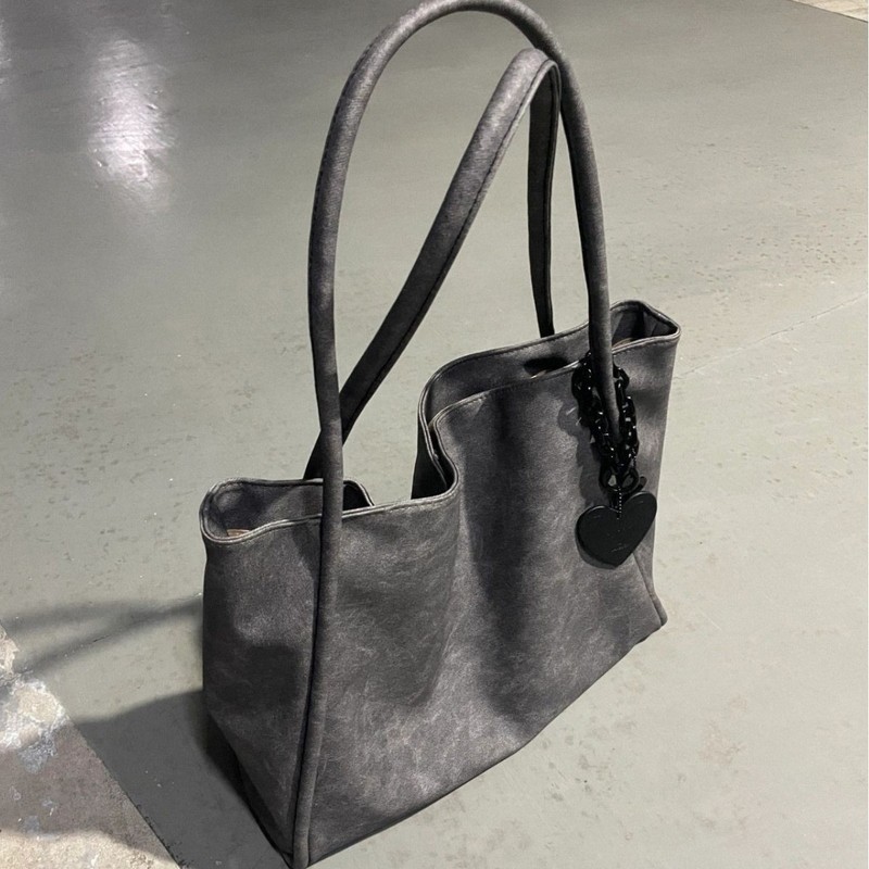 Nowa torba typu tote w kształc – Leatherwork Wallet recenzja i cena
